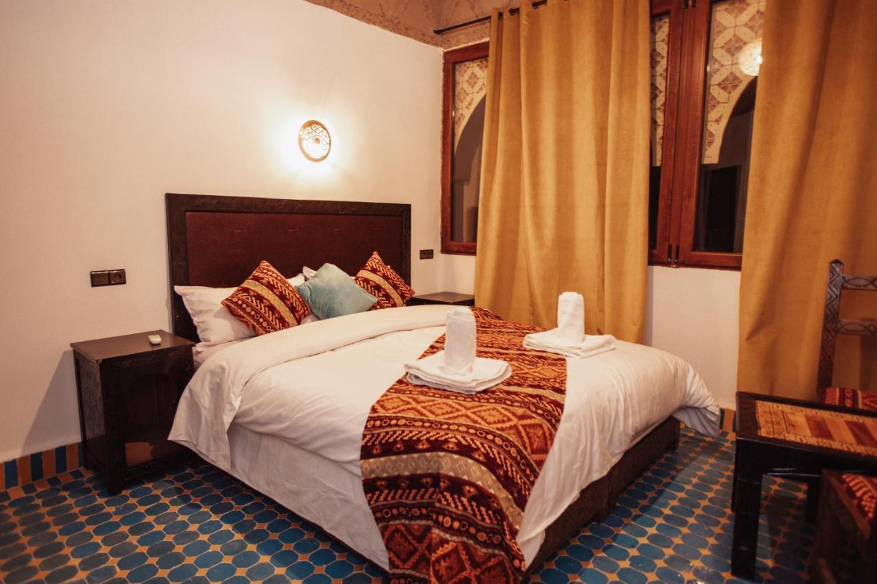 Riad Merzouga Dunes Esterno foto