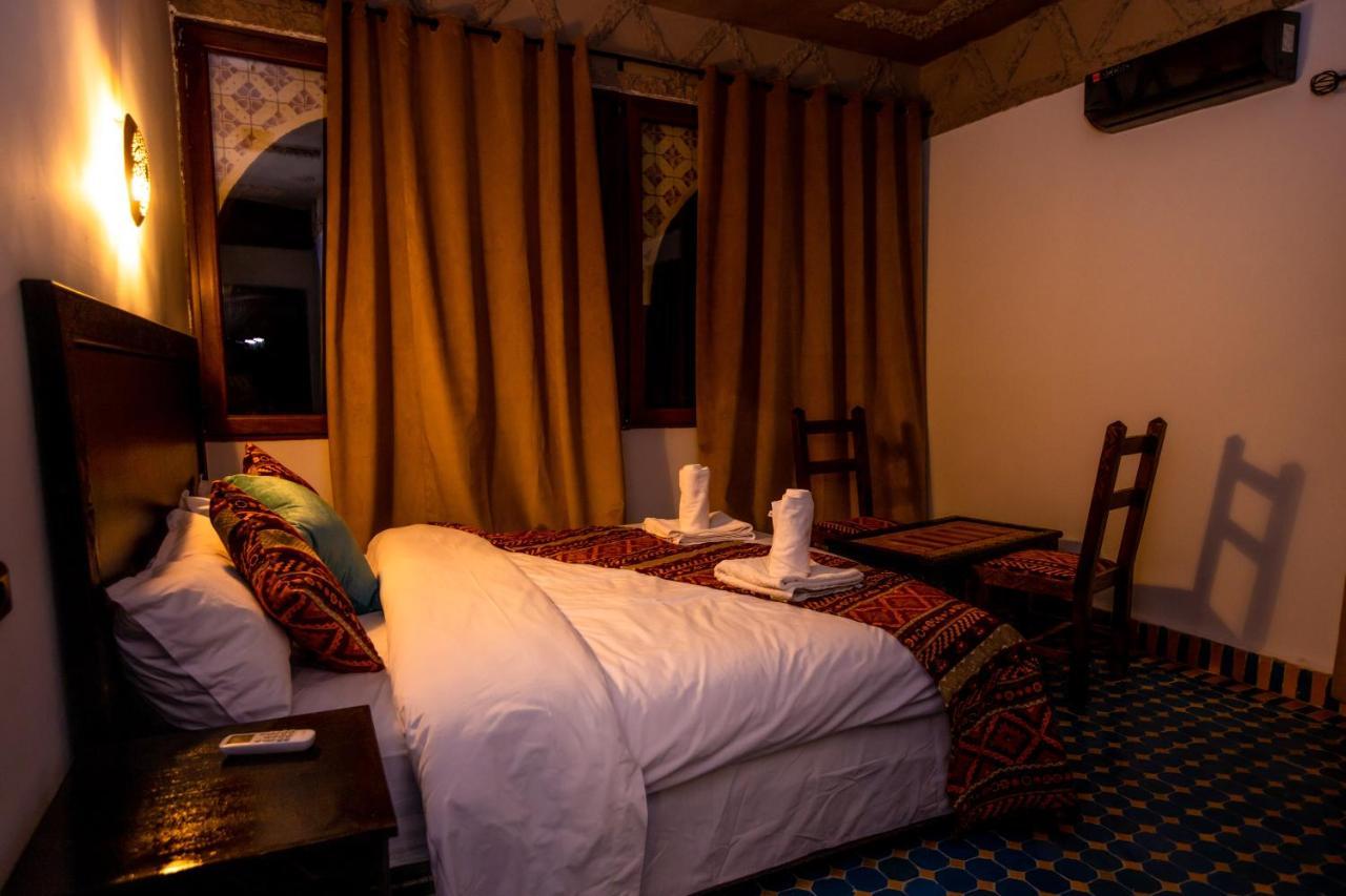 Riad Merzouga Dunes Esterno foto