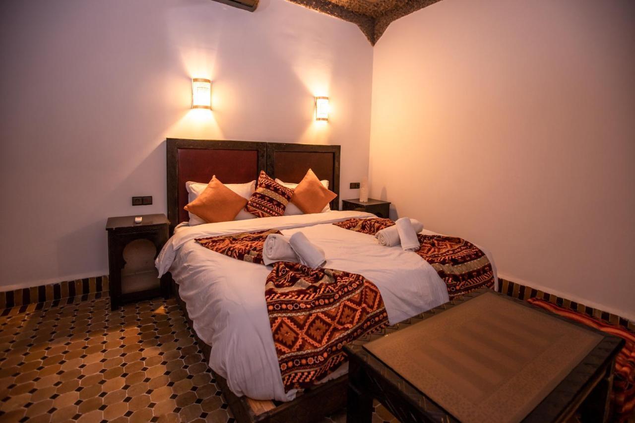 Riad Merzouga Dunes Esterno foto