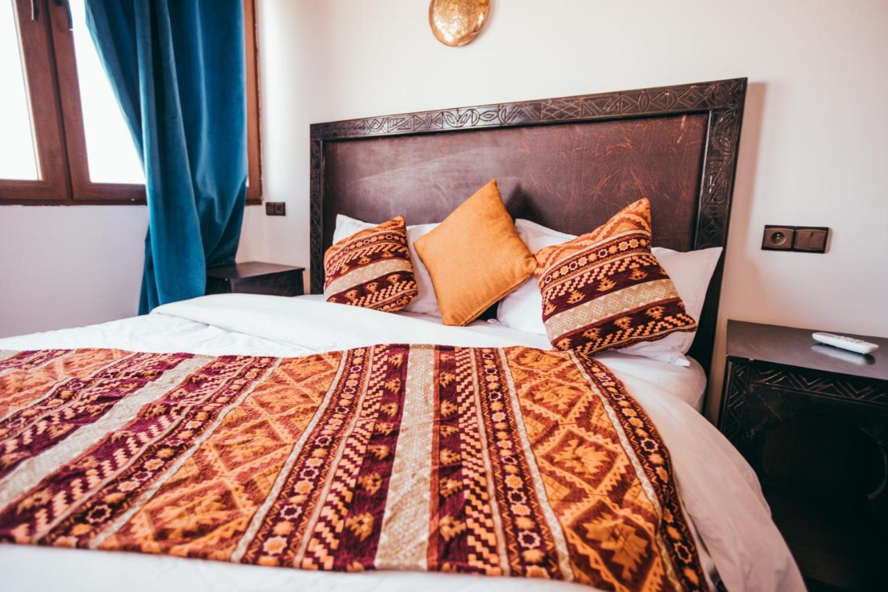 Riad Merzouga Dunes Esterno foto