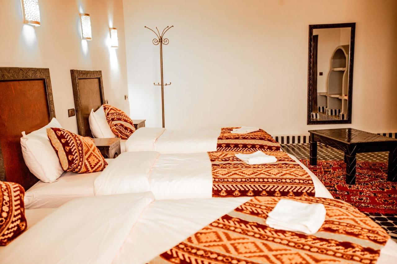 Riad Merzouga Dunes Esterno foto