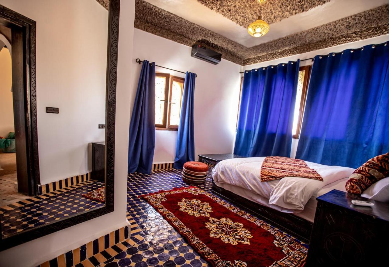 Riad Merzouga Dunes Esterno foto
