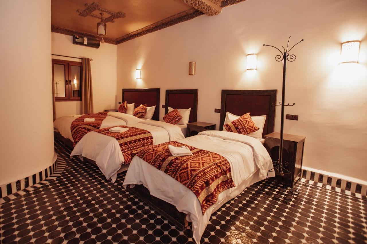 Riad Merzouga Dunes Esterno foto