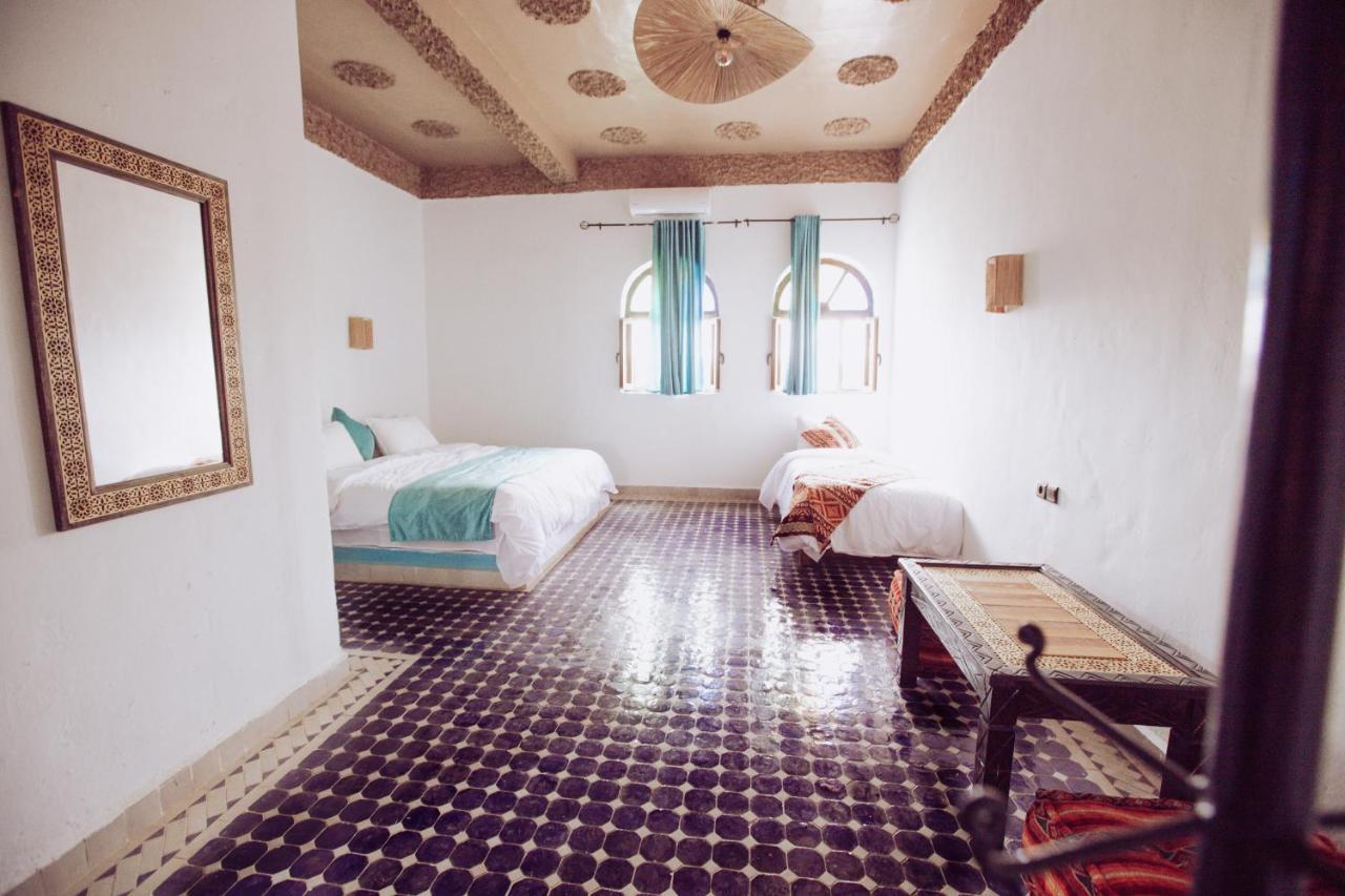 Riad Merzouga Dunes Esterno foto