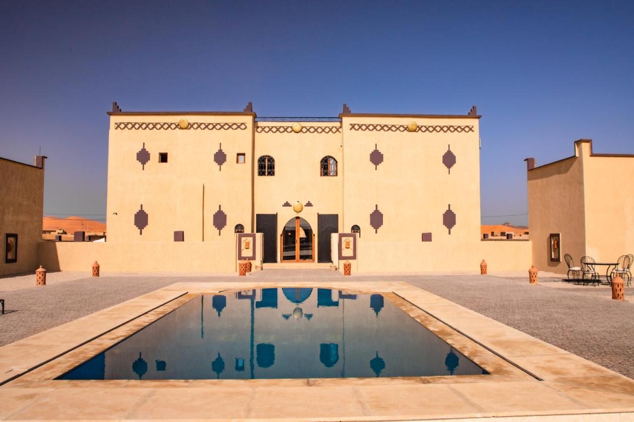 Riad Merzouga Dunes Esterno foto